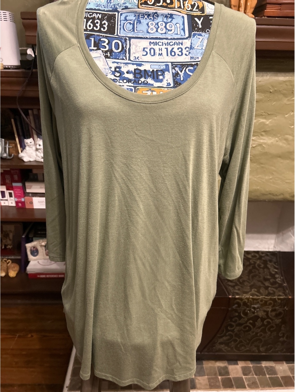 a.n.a Olive Green Long Sleeve Scoop Neck Tunic Top XL